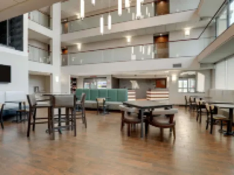 Drury Inn & Suites Cape Girardeau Hotels in Cape Girardeau County