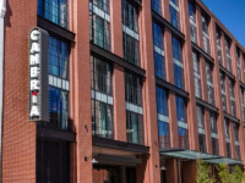 Cambria Hotel New Orleans Downtown Warehouse District Hotels in der Nähe von Ogden Museum of Southern Art