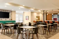 Holiday Inn BIRMINGHAM - HOOVER by IHG - breakfast