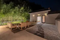 Hoshiga Pool Villa