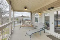 Apt w/ Lake Views - Day Trip to Virginia Tech! Hotels in Pulaski County