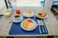 La Belle Beach Hotel - breakfast