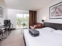 Westotel Life Nantes Carquefou Hotels in Carquefou