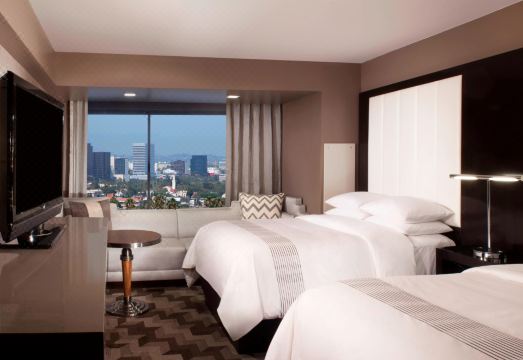 비벌리 힐스 메리어트 야외 수영장