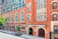 SpringHill Suites New York Manhattan/Times Square South Các khách sạn ở 