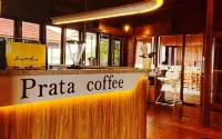 Pratasaba Resort Hotels in Teluk Harapan