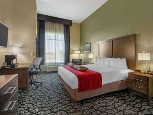 Best Western Plus Lakeview Hotel