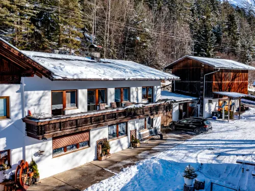 Ferienwohnung Plattner Hotels in Oetz