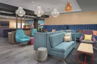 Tru by Hilton Beaufort Hotels in Burton