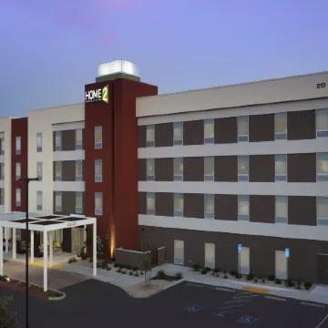 Home2 Suites by Hilton Clovis Fresno Airport