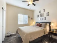 Saddle In & Kick Back: Old West Charmer w/King Bed and Putting Green