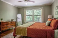 Modern, Sauna, Near Whiteface/Lake Placid, Dogs, Mountain Views Wilmington Notch Campground 주변 호텔
