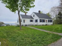 4 Bedroom Cape on beautiful Penobscot Bay.  Close to many popular coastal towns. - 2 estrellas