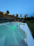 Best location in Ohio's wine country! Minutes to all wineries, Spire, & GOTL!