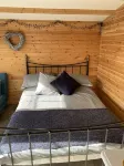Peaceful Cornwall Cabin Retreat – Close to Coast & Countryside