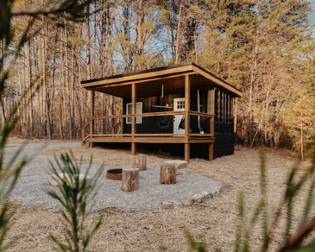 New Unique Shipping Container Home near Fall Creek Falls State Park Hotels in Sequatchie County