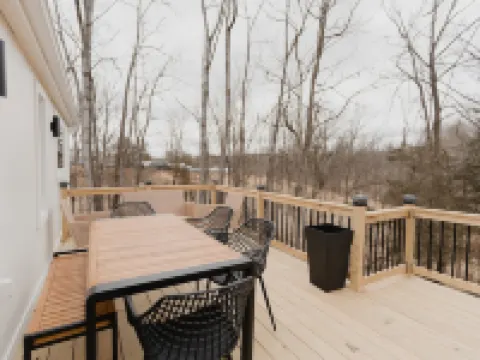 Lake house with Arcade games near Hudson-Catskills 庫克薩基酒店