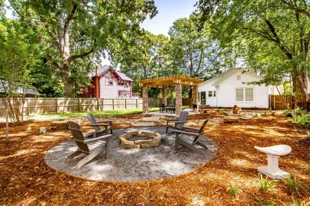 Hip and Historic Home Awaits You!  Stroll downtown/Steps away from UCA and CBC