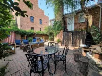 Washington Family Home - National Treasure, Est 1750 Located at 107 S Lee Street