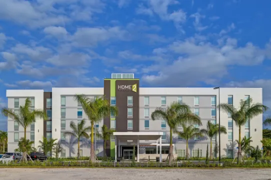 Home2 Suites by Hilton West Palm Beach Airport