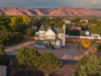 Kanab Paradise House with 2 King Beds Close to Hiking Trails