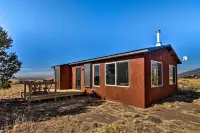 Serene 2-Bed Crestone Cabin • Mountain Views • Modern Comforts • Dog-Friendly