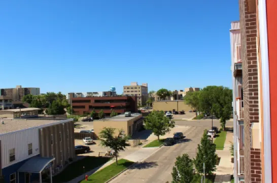 Downtown Charmer-2 bed/2 bath 酒店