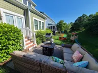 Live the Bayside!  Golf, Pools, and the Beach!