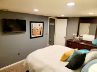 Private space with hot tub. Hotels in Roxborough Park