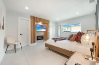 Villa Solstice / Heated Pool, BB Court, Games, BBQ - Homestays