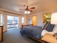 Upscale Mountain Chalet in Blue Lake Springs, Free Wifi/Cable, Gas Fireplace Hotel di Arnold