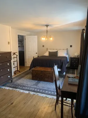 Renovated historic stone house very close to the Potomac River