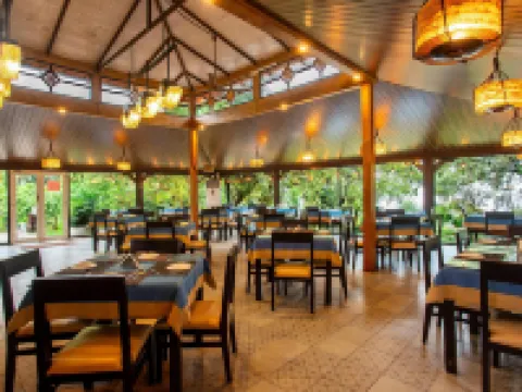 Stone Water Eco Resort Hotels in Bogmolo