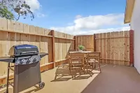 Cozy Condo Near Mission Bay