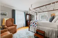 Waterfront Estate in Popham Beach Hotels in Phippsburg