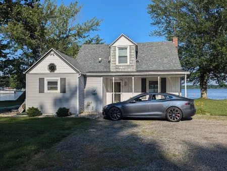 Wow the View!! Prime Location on Big Barbee Waterfront