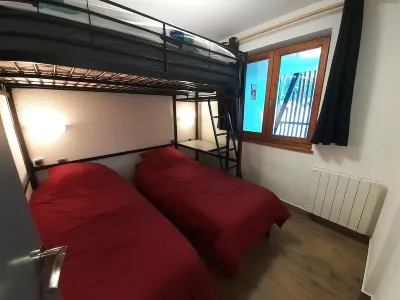 Superb apartment in ski-in ski-out residence Hotels near Courchevel