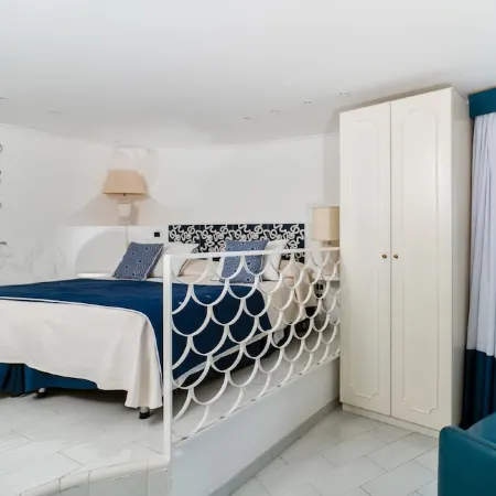 Fabulous Villa Azalea in Positano