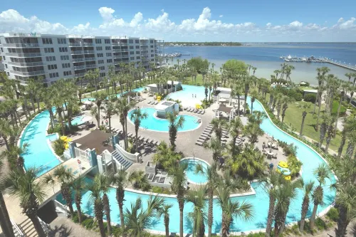 Bay side Penthouse- Breath taking/BEST VIEWS-2 balconies