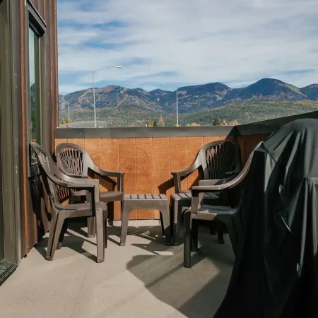 Big Mountain Bungalow - Downtown Whitefish