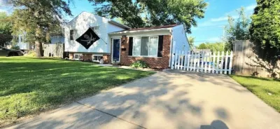 #TheFloridaRoom sensory oasis w/ king-size master 게이트웨이 골프 클럽 주변 호텔