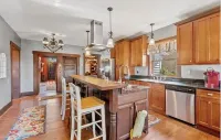 Historic 200 year old 3-bedroom log house with WiFi and AC in charming Winesburg