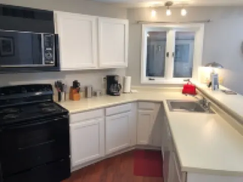 Cozy 2/2 Condo 2 Blocks From the Bike/ski Resort and Lifts