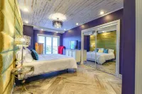 Paradiso - Divine Condo, Perfect Location Walkable to Everything Downtown - 4-Star