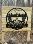 Quiet cabin minutes from UPPER RED LAKE and major resorts