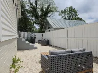 Remodeled historic home! Steps away from dining & shops - Easy walk to Old Salem