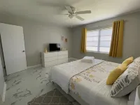 New remodeled Lakefront Vacation Home on the Chain of Lakes in Winter Haven