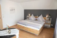 Komfortable, neu Renovierte Few0 im Romantischen Weingut
