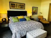Beautiful Single Story Legacy Villas Townhome, Panoramic Mountain Views!