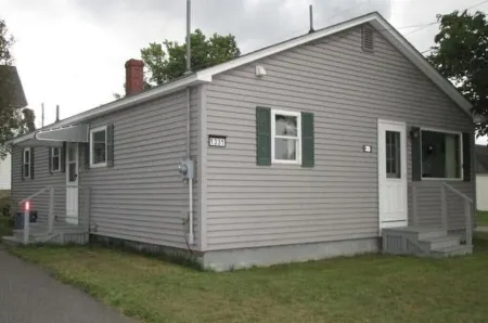 "Snowmobile/ATV Haven LLC" w/access to ITS 83/105